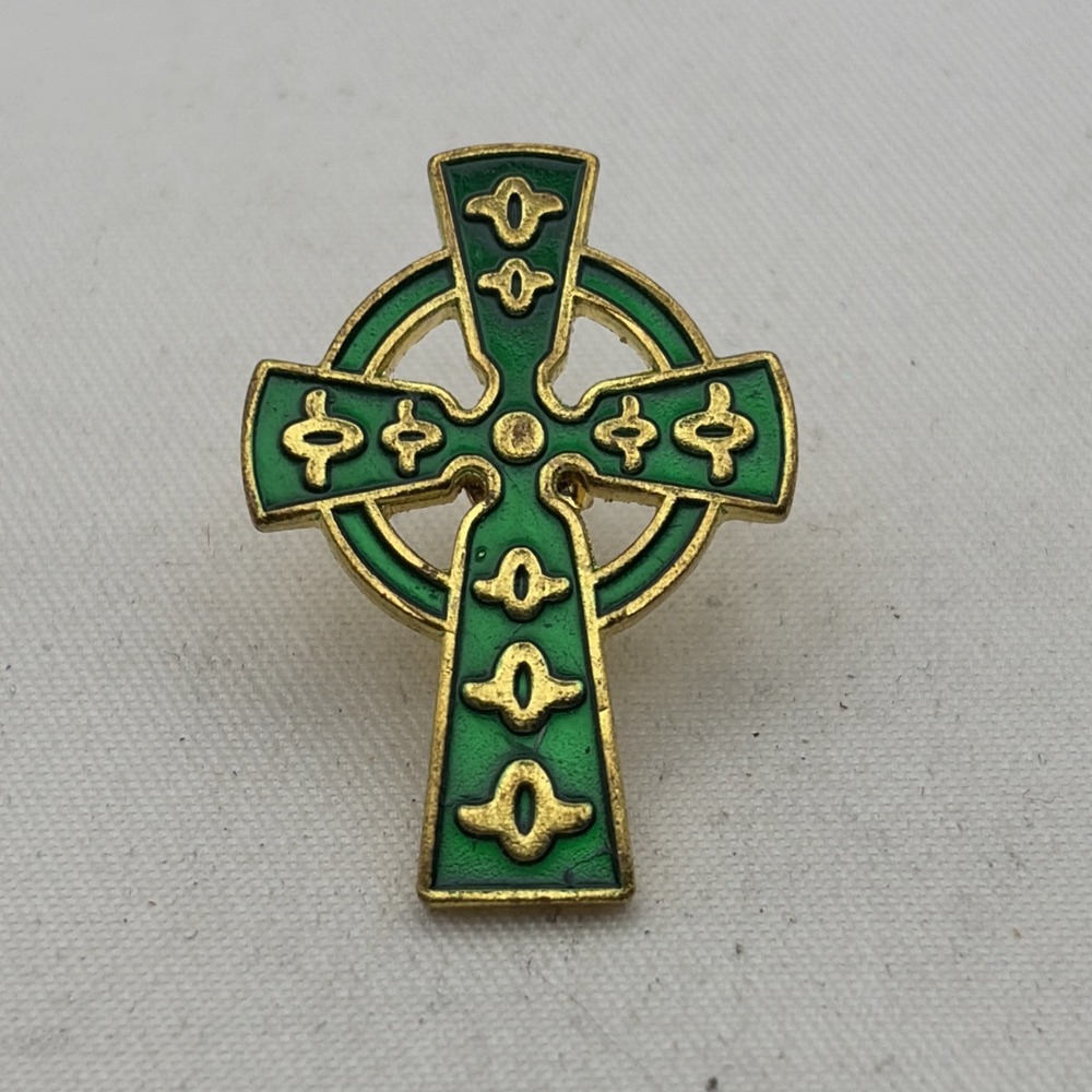 Celtic Cross Emerald Tone Irish Ireland Lapel Hat Pin